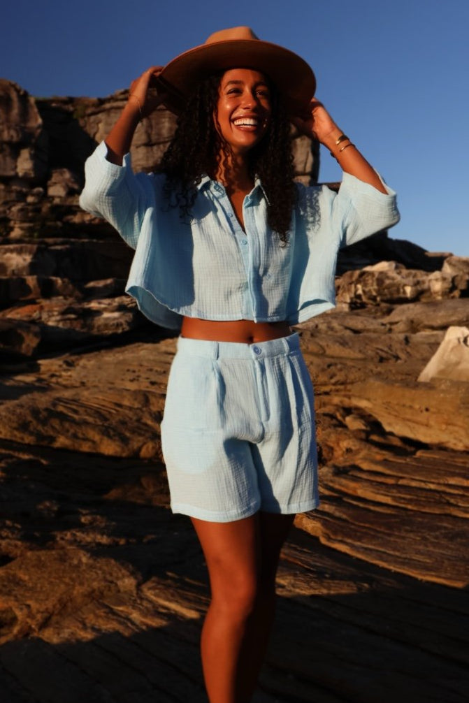 NOBLE Oversize Short Baby Blue