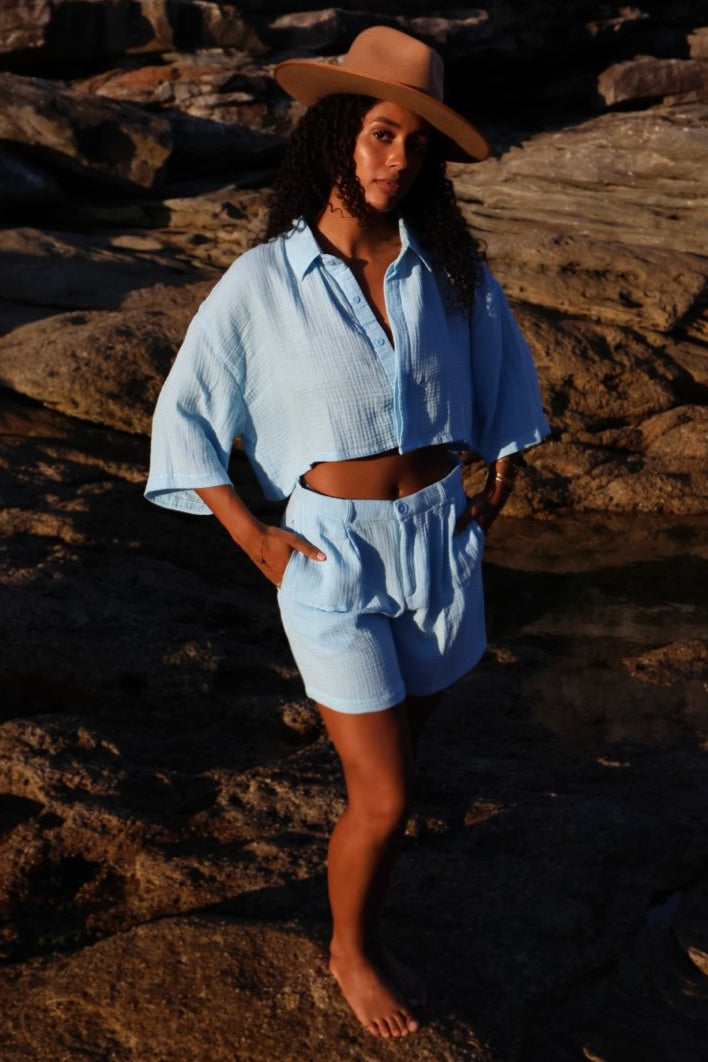 NOBLE Oversize Short Baby Blue