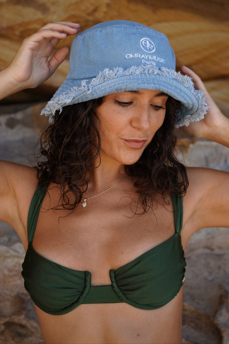 OMRAY Bucket Hat Light Denim Blue
