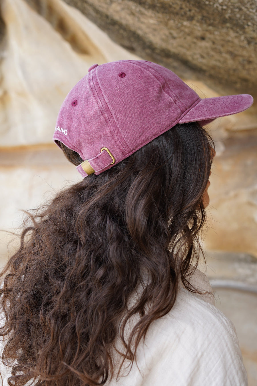 OMRAYMUSE Vintage Cap Burgundy