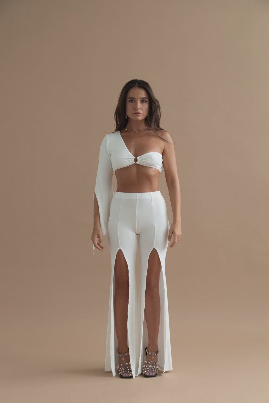 OSMOSE WHITE ONE SHOULDER CROP TOP